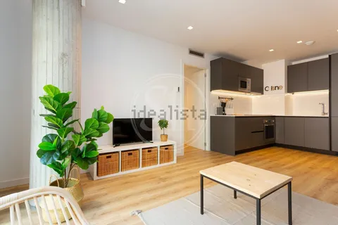Pis de 65 m² a Barcelona (2/22)