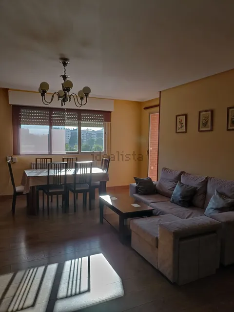 Habitació de lloguer, Àvila