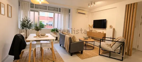 Apartamento 130 m² em Sevilla