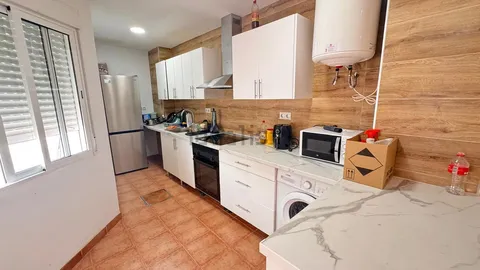 Quarto para alugar, Mairena del Alcor (3/24)