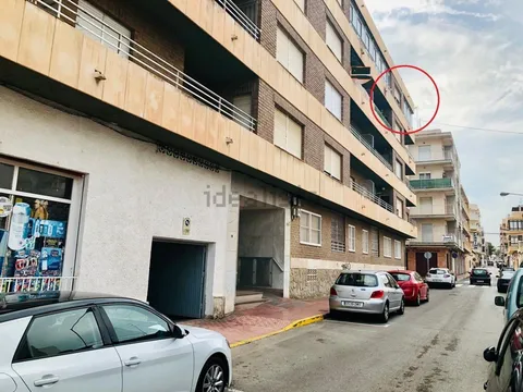 Pis de 90 m² a Guardamar del Segura (2/28)