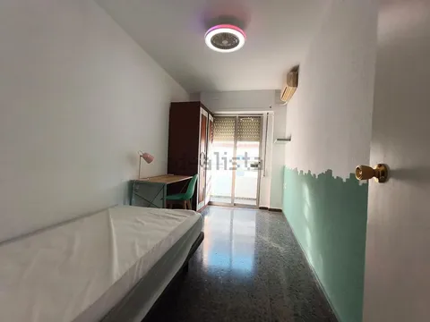 Habitació de lloguer, Burjassot