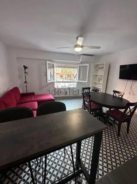 Flat 94 m² in Valencia (2/10)