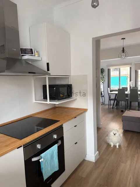 Habitació de lloguer, Barcelona (3/3)