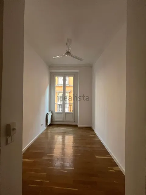 Wohnung 92 m² in Madrid