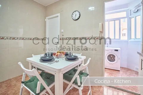 Habitació de lloguer, Cádiz