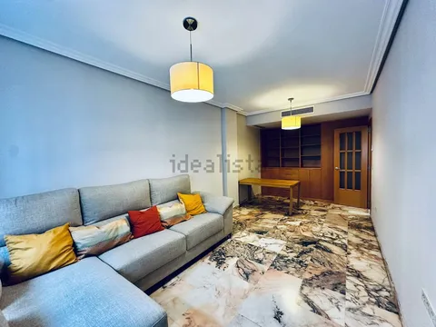 Pis de 98 m² a Sevilla (3/30)