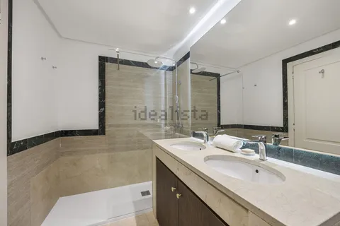 Pis de 139 m² a Benahavís