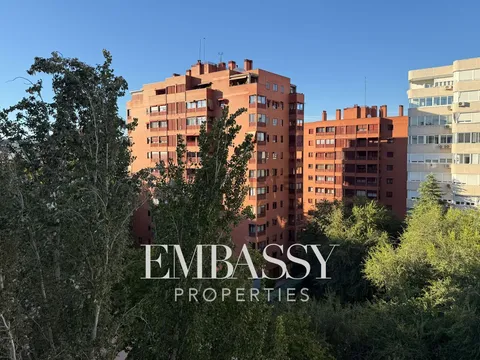 Wohnung 70 m² in Madrid