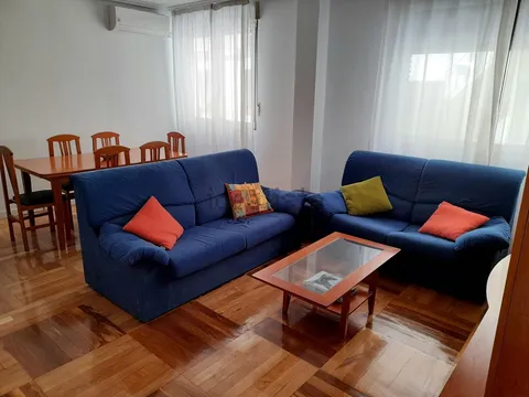 Habitació de lloguer, Madrid (2/8)