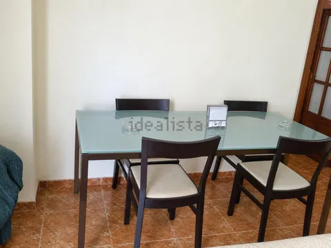 Pis de 80 m² a Còrdova (2/8)