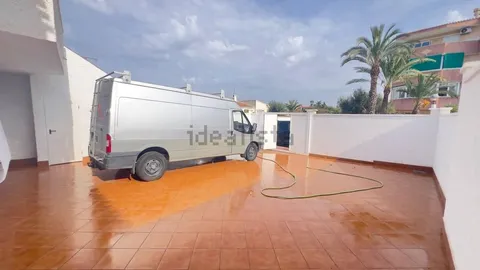 Casa de 80 m² a Oriola