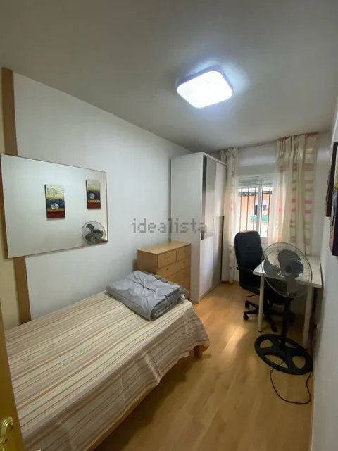Quarto para alugar, Madrid (2/3)