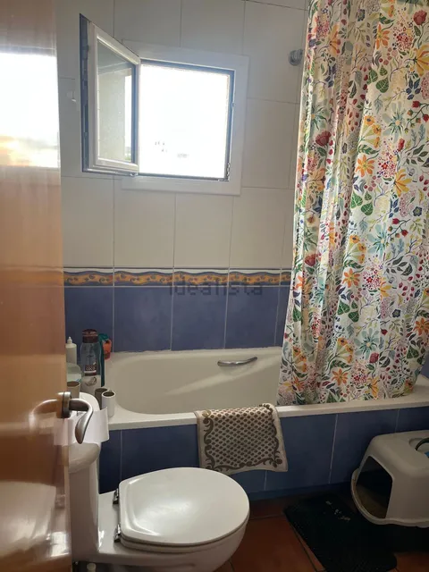 Quarto para alugar, Premià de Dalt (4/11)