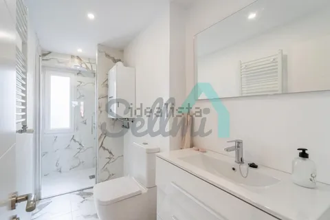 Pis de 104 m² a Oviedo