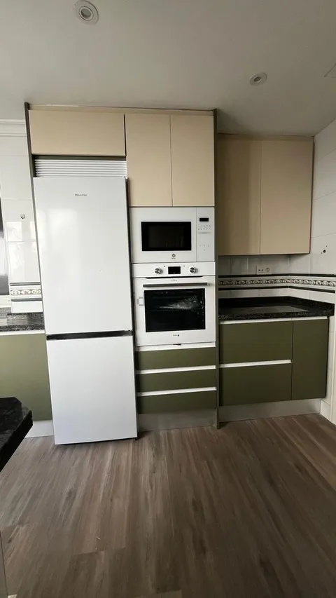 Apartamento 94 m² em Granada