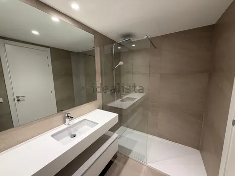 Wohnung 79 m² in Valencia