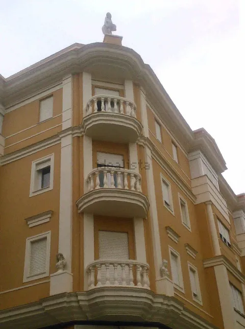 Pis de 100 m² a La Línea de la Concepción