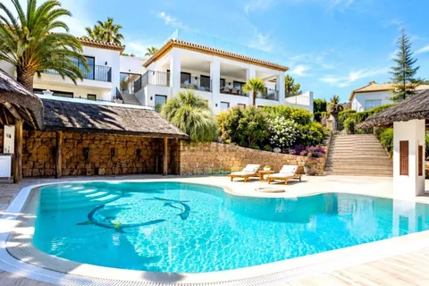 Haus 620 m² in Marbella