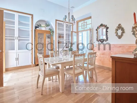 Room for rent, Cádiz