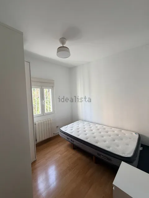 Кімната в оренду, Madrid