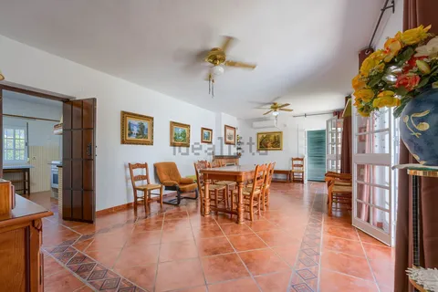 Casa de 188 m² a Carmona