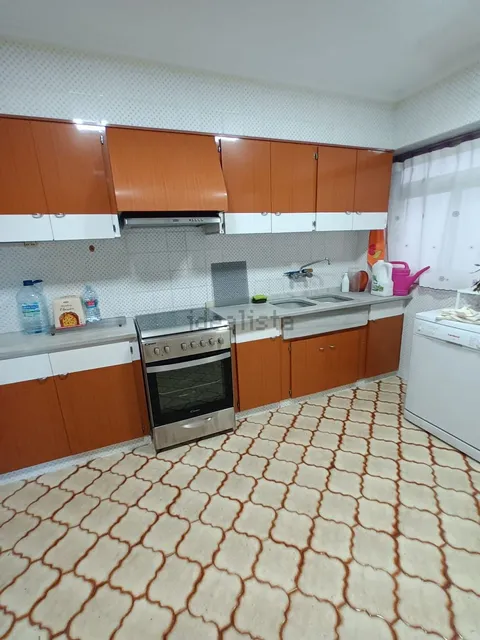 Habitació de lloguer, Burjassot