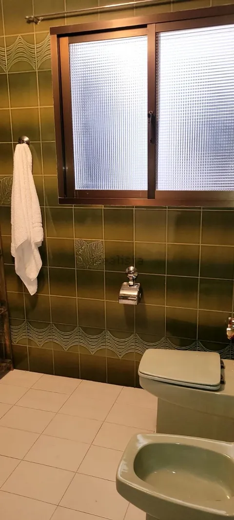 Pis de 200 m² a Loja