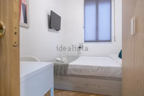 Комната в аренду, Мадрид