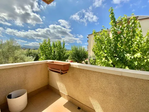 House 213 m² in Martorell
