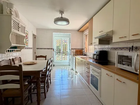 Pis de 198 m² a Estepona