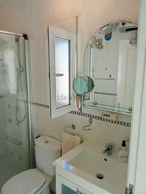 Habitació de lloguer, Rojals
