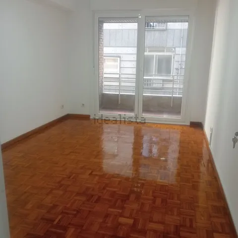 Piso de 65 m² en Vigo