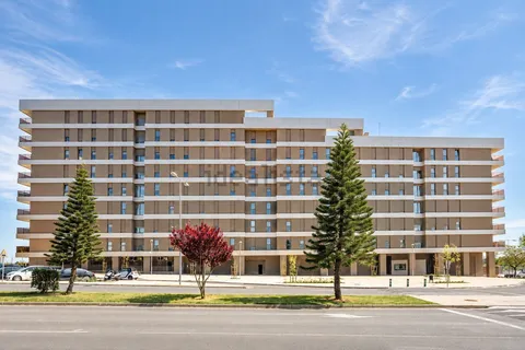 Pis de 131 m² a Tomares
