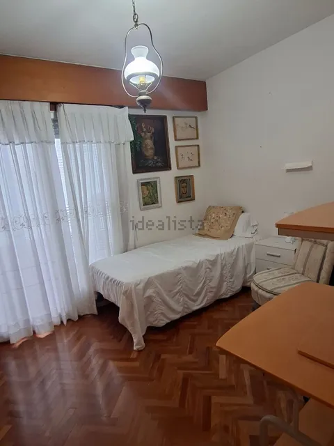 Кімната в оренду, Madrid