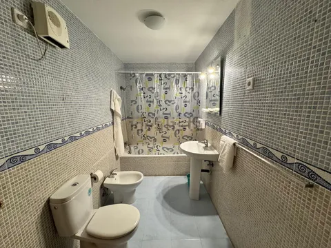 Appartement 75 m² à Magán