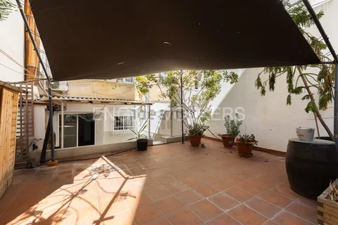 Pis de 77 m² a València
