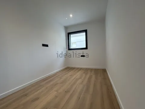 Wohnung 83 m² in Cubelles
