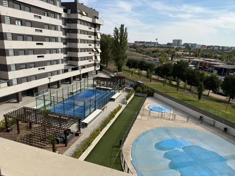Wohnung 65 m² in Madrid