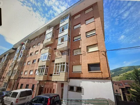 Appartement 146 m² à Cangas del Narcea
