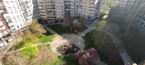 Wohnung 86 m² in Vitoria-Gasteiz