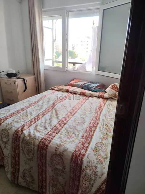 Кімната в оренду, Madrid