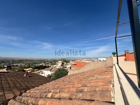 House 223 m² in Huétor Vega