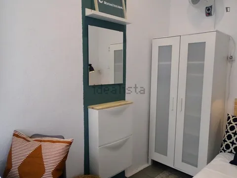Кімната в оренду, Барселона