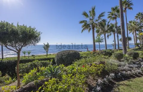 Pis de 278 m² a Estepona