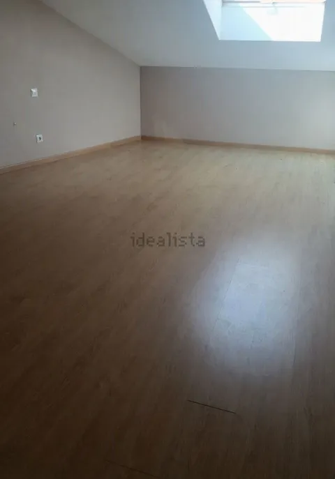 Room for rent, Bargas