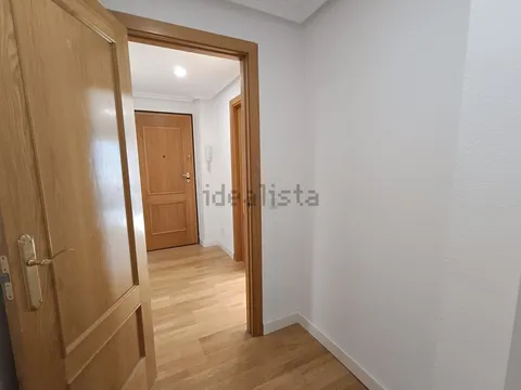 Flat 100 m² in Madrid