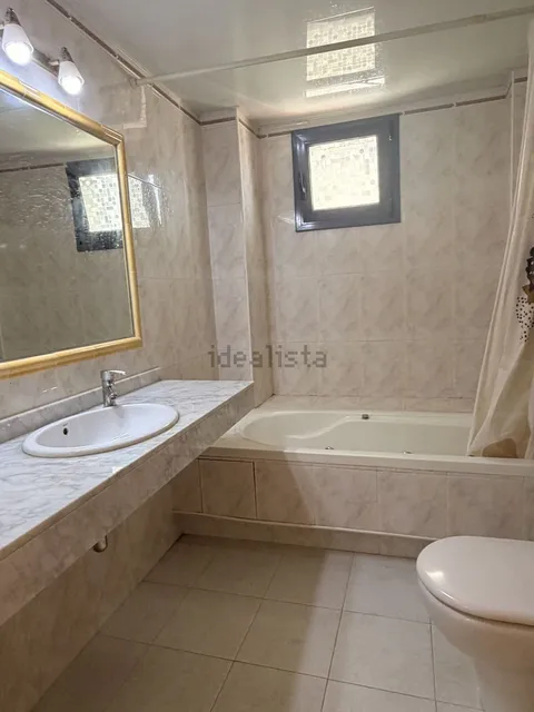 Pis de 204 m² a Santa Coloma de Cervelló