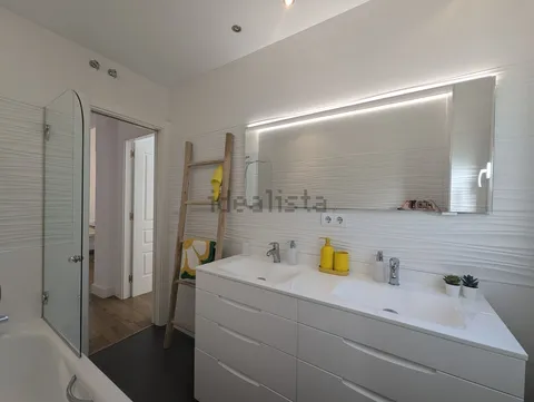 Flat 100 m² in Zaragoza