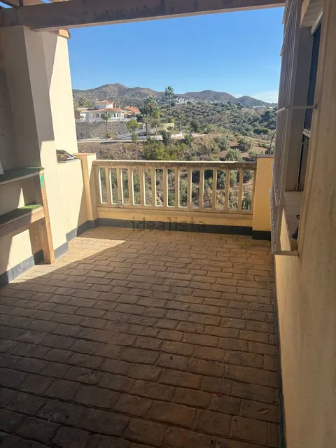 House 240 m² in Rincón de la Victoria (2/18)
